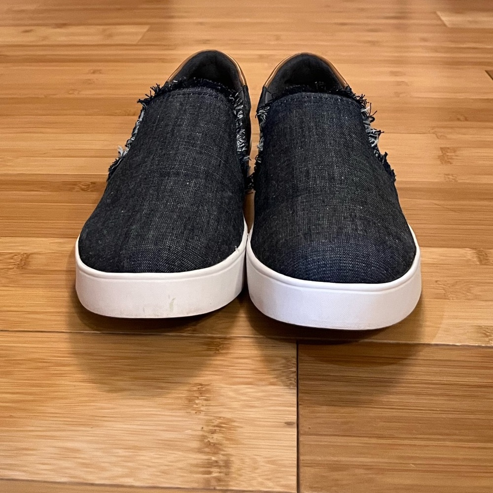 Dr. Scholl's Womens Scout Fray Slip-On Denim Shoes- Size 7.5 - Picture 5 of 7
